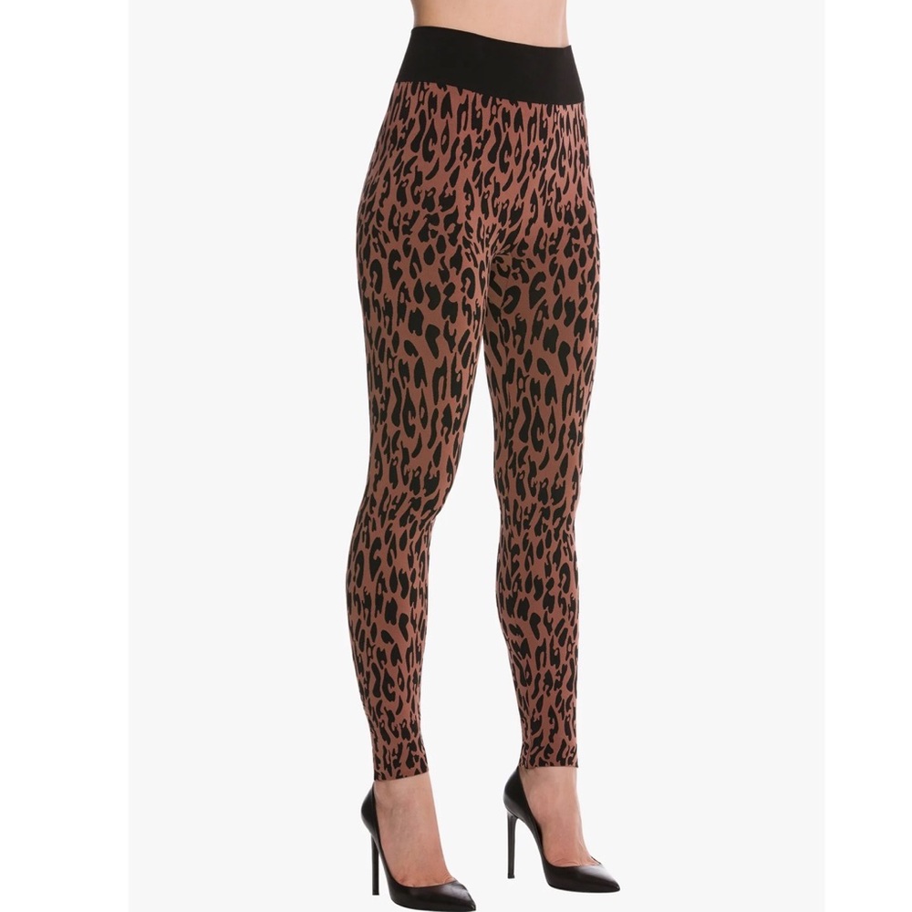 Dance In Paris Leopard Print Leggings
